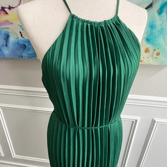 Banana Republic Green Halter Pleated Maxi Dress - Picture 3 of 7